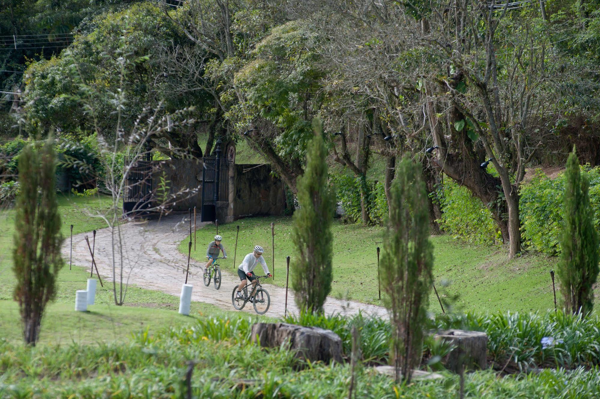 Pousada Les Roches Itaipava Esterno foto
