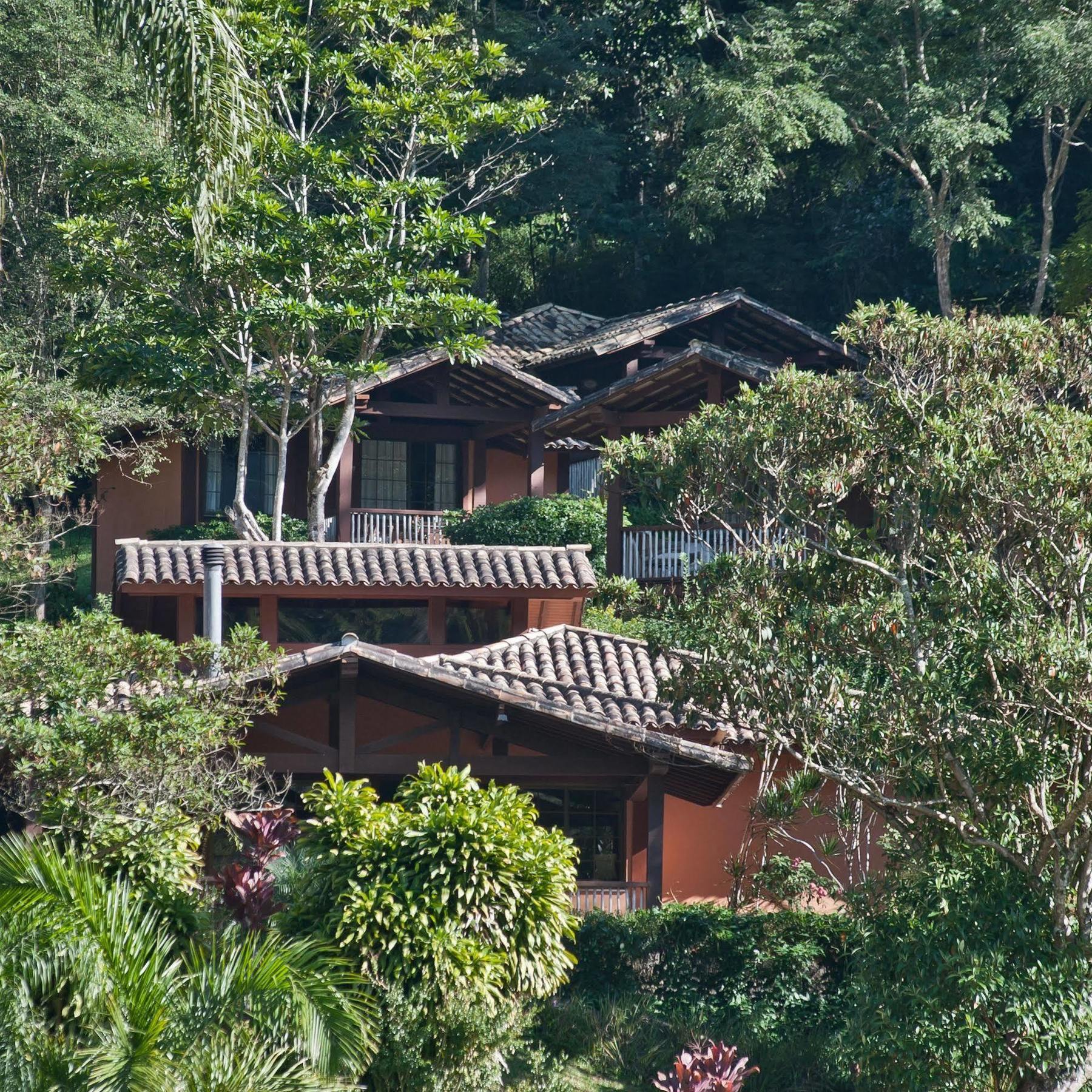 Pousada Les Roches Itaipava Esterno foto